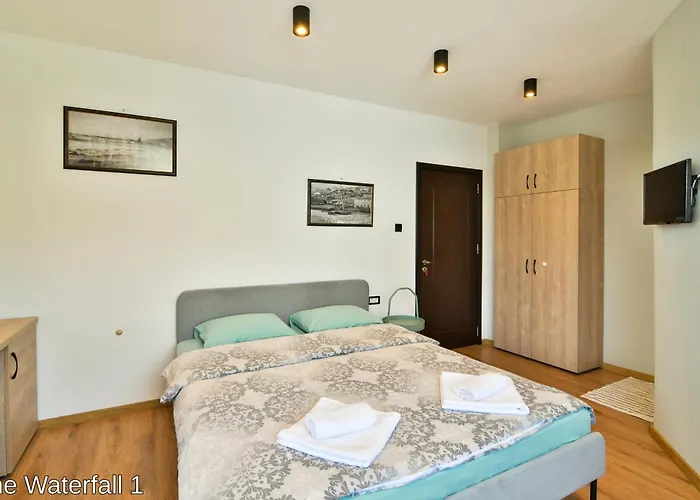 Maison d'hôtes The Waterfall Free Parking