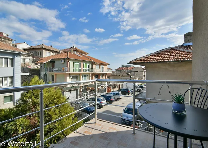 The Waterfall Free Parking Maison d'hôtes 3*